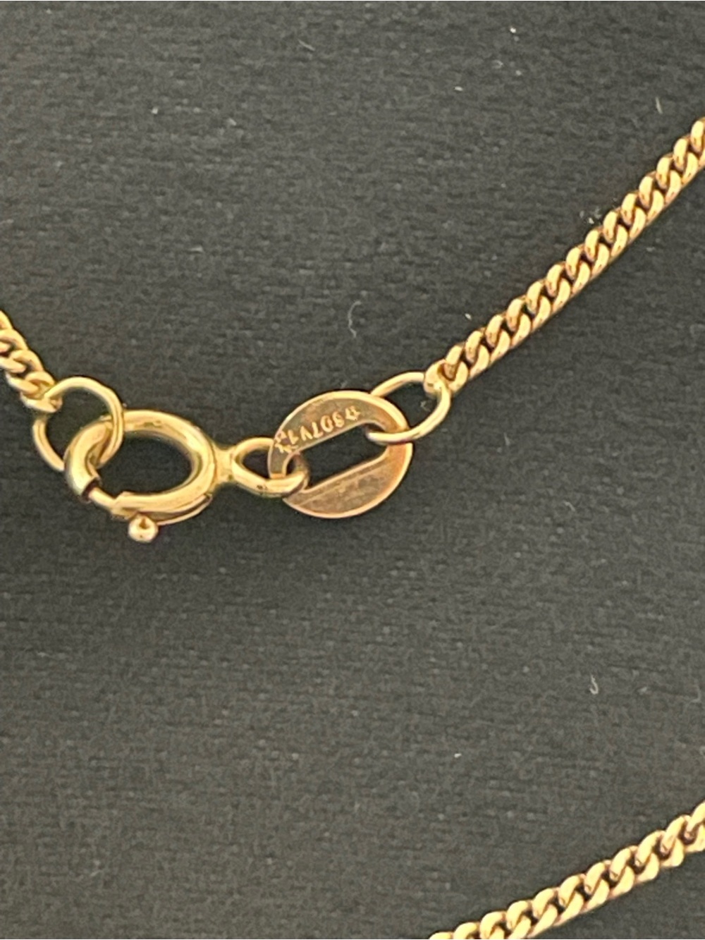18k Yellow Gold Curb Chain Necklace - 17 3/4” Excellent Conditon - Picture 6 of 12